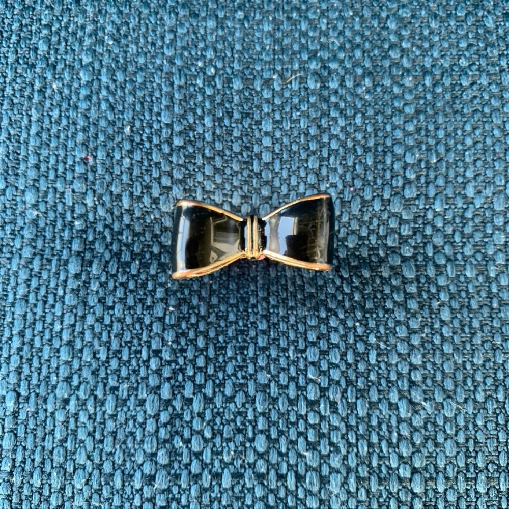 BCBGeneration Bow Ring